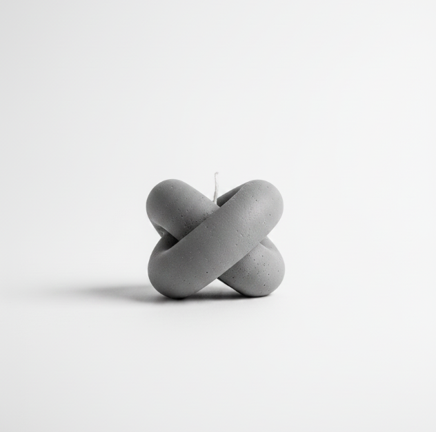 Gray Sculptural Knot Candle